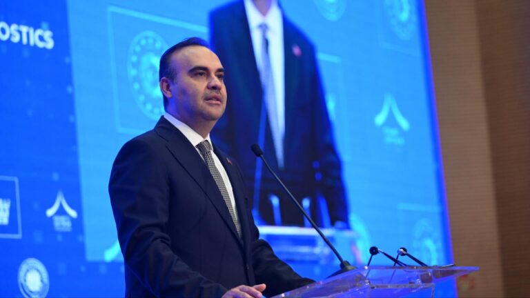 Sanayi Bakanı Kacır’dan Sağlık Araştırmalarına 82 Milyar Liralık Destek Açıklaması