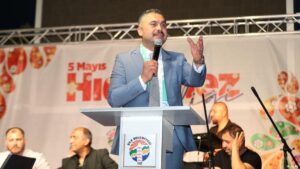 Şile Belediyesi’ndeki üçüncü dalga operasyonunda 16 kişi gözaltına alındı