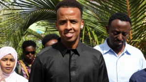 Somalili hakem Omar Artan’ın Dünya Kupası ücretini FIFA ödüyor