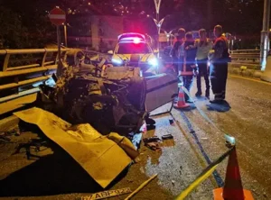 Teoman Duralı Tüneli’nde kazaya karışan araç takla attı, sürücü ağır yaralandı