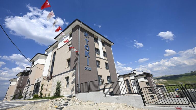 TOKİ Türkiye genelinde 64 ilde 20 bin konutun satışına başlıyor