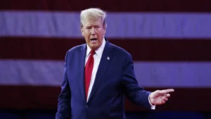 Trump, ABD ordusunun Hürmüz Boğazı’ndaki ticari gemilere gizli destek verdiğini açıkladı
