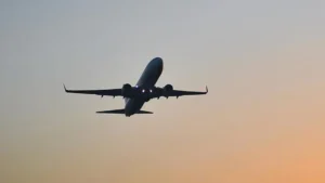 Türk Jetleri Varşova-Tel Aviv Uçağına Refakat Etti