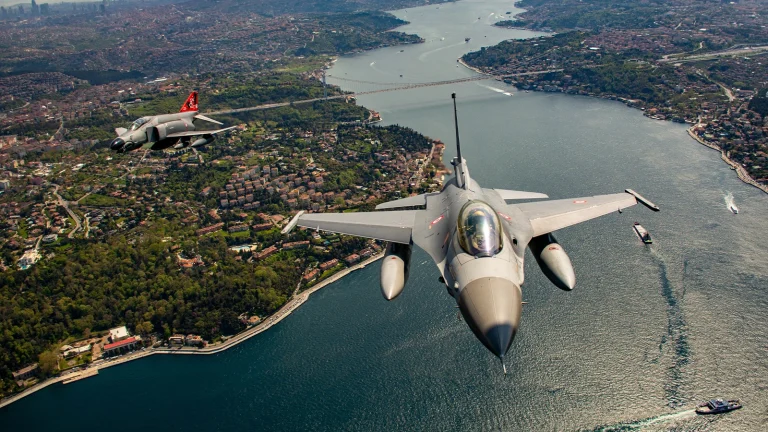 Türkiye ‘Orta Güçler’ arasında savunma ve güvenlik alanında öne çıkıyor
