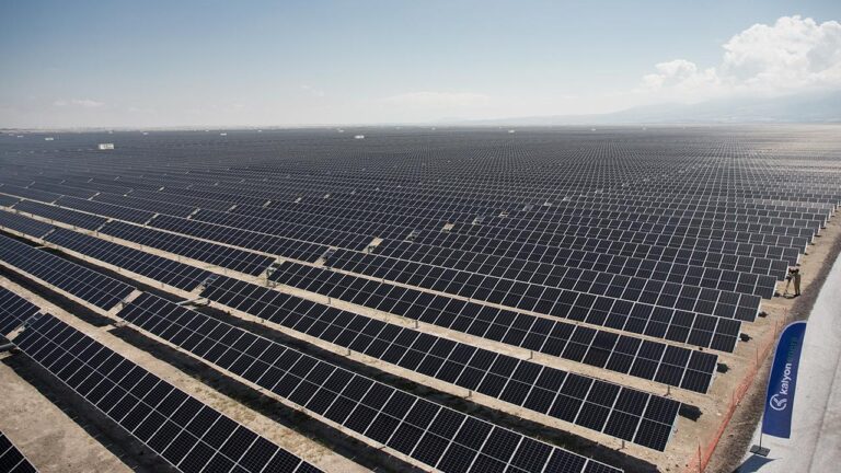 Türkiye’de güneş enerjisinde günlük elektrik üretimi zirveye çıktı