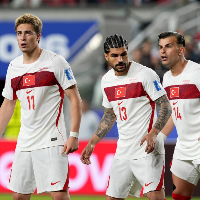 Türkiye’nin 2026 Dünya Kupası’na veda etmesi dünya basınında geniş yankı buldu