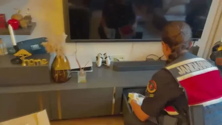 İstanbul’da yasa dışı bahis operasyonu: Bir holding ve 25 şirketine el konuldu