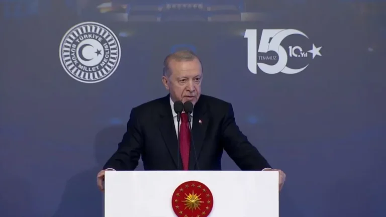 Cumhurbaşkanı Erdoğan: “FETÖ tehdidi devam ediyor, gardımızı düşürmeyeceğiz”