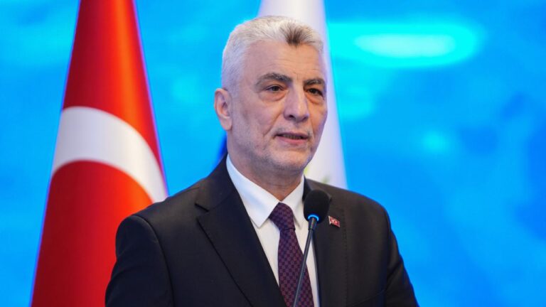 Bakan Ömer Bolat, Türkiye’nin ekonomik diplomasi vizyonunu vurguladı