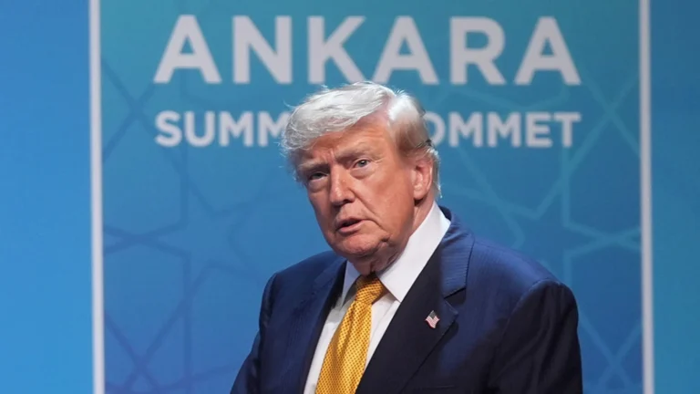 Donald Trump İran’ın ABD ile anlaşmaya sıcak baktığını ancak şüphelerinin olduğunu söyledi