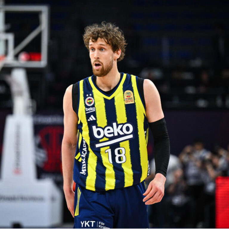 Fenerbahçe Erkek Basketbol Takımı Finlandiyalı oyuncu Mikael Jantunen ile yollarını ayırdı