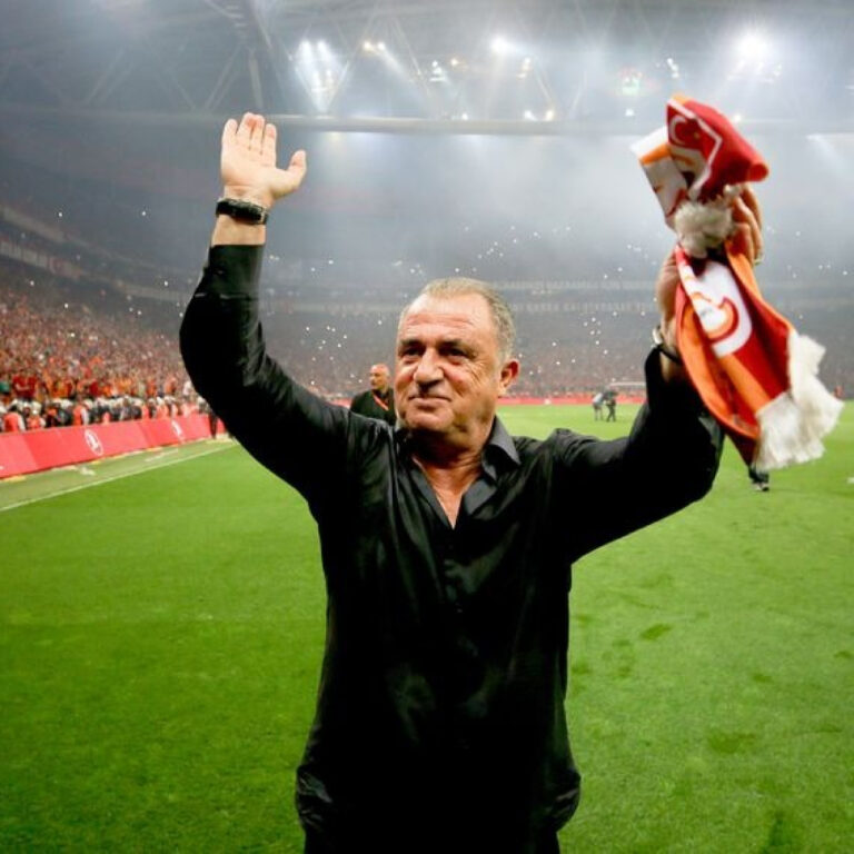 Galatasaray Fatih Terim’in 52. yıl dönümünü özel mesajla kutladı