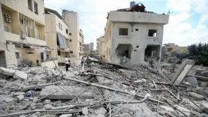 İsrail Ateşkese Rağmen Nebatiye’yi Hedef Alarak Lübnan’ı Bombaladı