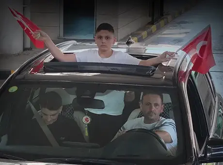 Kapıkule Sınır Kapısı’nda Yurda Dönüş Yapan Gurbetçilerin Sevinci Gözlerden Kaçmadı