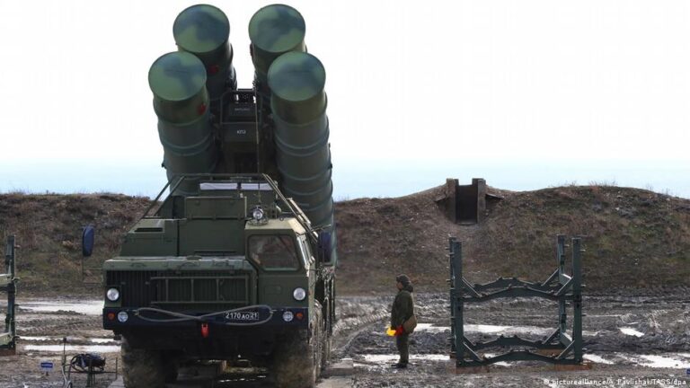 Kremlin, Türkiye’nin S-400 satışı hakkında görüşmelere devam ediyor