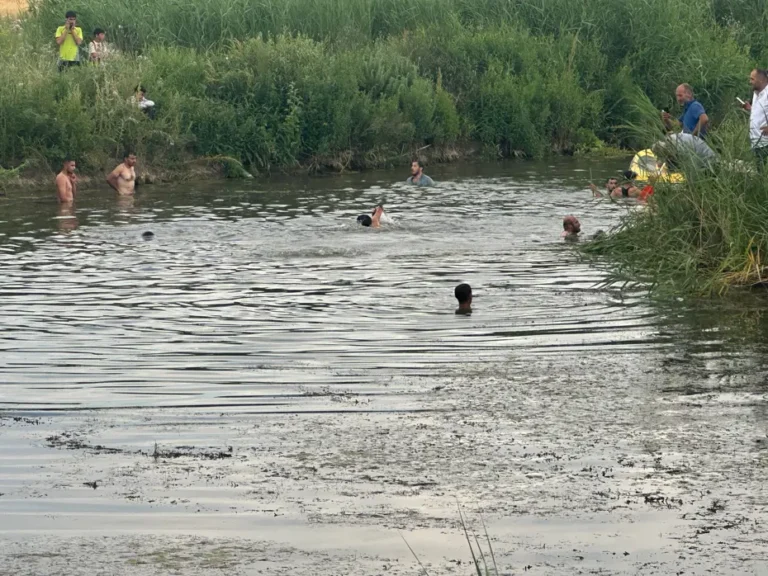 Muş’ta balık tutarken suya düşen iki genç kuzen boğularak hayatını kaybetti
