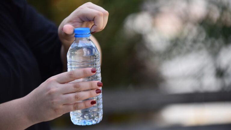 Ticaret Bakanlığı ambalajlı içecek fiyatlarının denetimi için harekete geçti