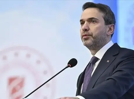 Yenilenebilir enerjide yeni yatırımlar rüzgar ve güneş projeleriyle hız kazanacak