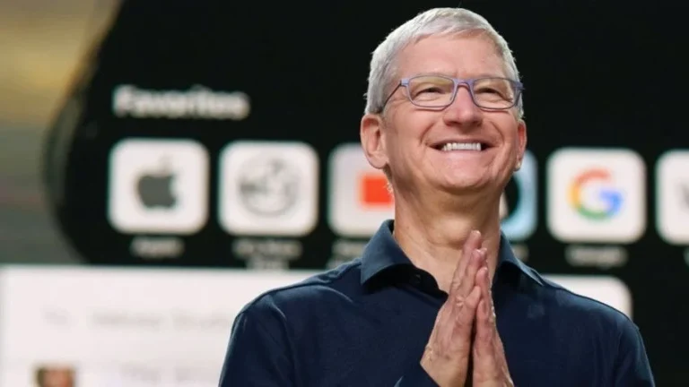 Trilyon dolarlık yolculuk: Tim Cook Apple’ı 15 yılda nasıl değiştirdi?